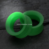 A Pair of Solid UV Smooth Flared Screw-Fit Ear Gauge Tunnel Plug-Green